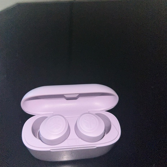 JLab earbuds - Picture 2 of 5